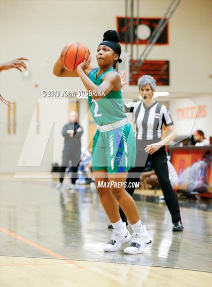 Thumbnail 2 in Woodside vs Forest Park (StatVa Girls Basketball Classic) photogallery.