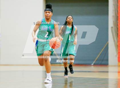 Thumbnail 2 in Woodside vs Forest Park (StatVa Girls Basketball Classic) photogallery.