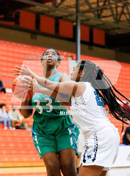 Thumbnail 2 in Woodside vs Forest Park (StatVa Girls Basketball Classic) photogallery.