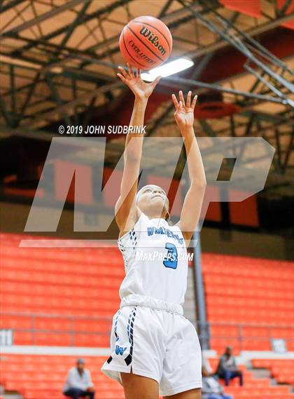 Thumbnail 1 in Woodside vs Forest Park (StatVa Girls Basketball Classic) photogallery.