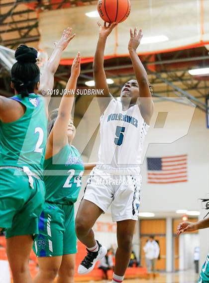 Thumbnail 2 in Woodside vs Forest Park (StatVa Girls Basketball Classic) photogallery.