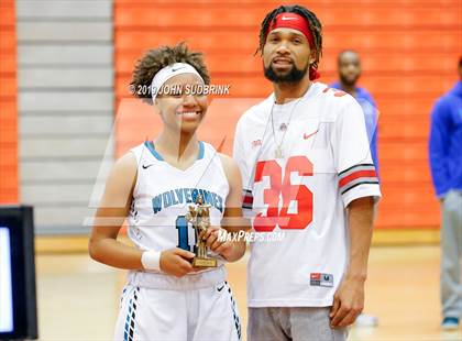 Thumbnail 1 in Woodside vs Forest Park (StatVa Girls Basketball Classic) photogallery.