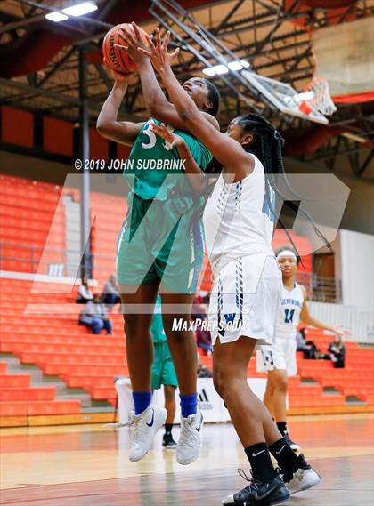 Thumbnail 1 in Woodside vs Forest Park (StatVa Girls Basketball Classic) photogallery.
