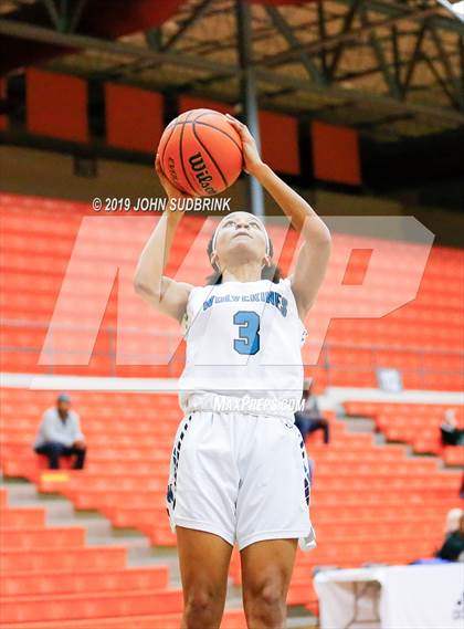 Thumbnail 2 in Woodside vs Forest Park (StatVa Girls Basketball Classic) photogallery.