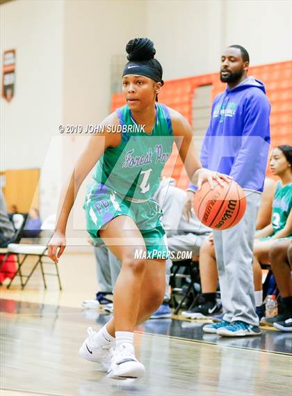 Thumbnail 1 in Woodside vs Forest Park (StatVa Girls Basketball Classic) photogallery.