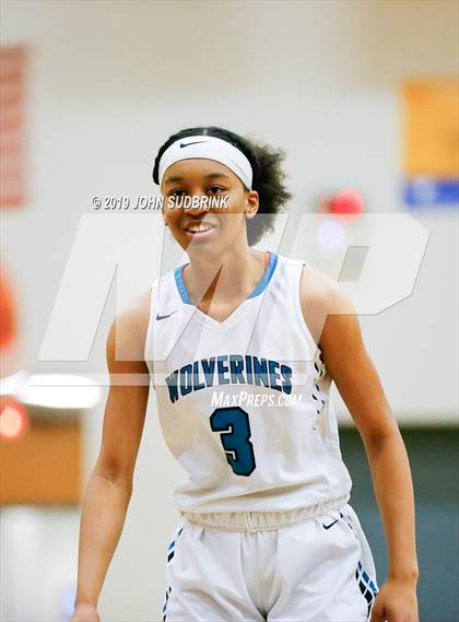 Thumbnail 3 in Woodside vs Forest Park (StatVa Girls Basketball Classic) photogallery.
