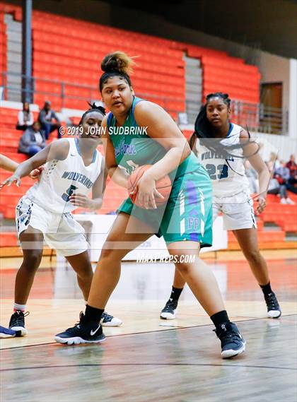 Thumbnail 3 in Woodside vs Forest Park (StatVa Girls Basketball Classic) photogallery.