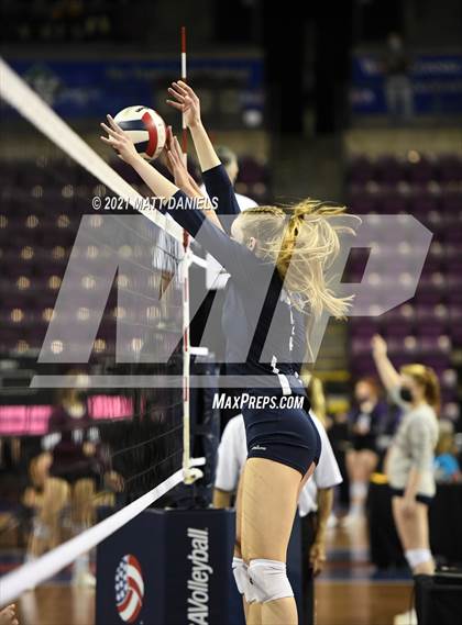 Thumbnail 2 in Rampart vs. Ralston Valley (CHSAA 5A Semifinal) photogallery.