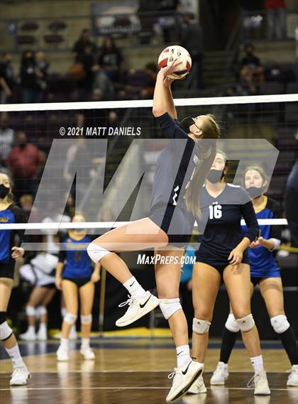 Thumbnail 1 in Rampart vs. Ralston Valley (CHSAA 5A Semifinal) photogallery.