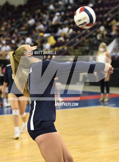 Thumbnail 1 in Rampart vs. Ralston Valley (CHSAA 5A Semifinal) photogallery.