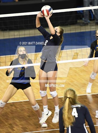 Thumbnail 1 in Rampart vs. Ralston Valley (CHSAA 5A Semifinal) photogallery.