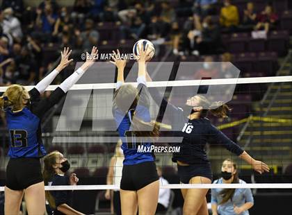 Thumbnail 2 in Rampart vs. Ralston Valley (CHSAA 5A Semifinal) photogallery.