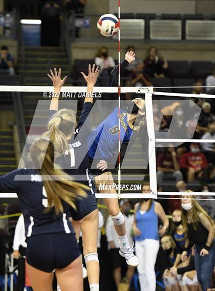 Thumbnail 3 in Rampart vs. Ralston Valley (CHSAA 5A Semifinal) photogallery.