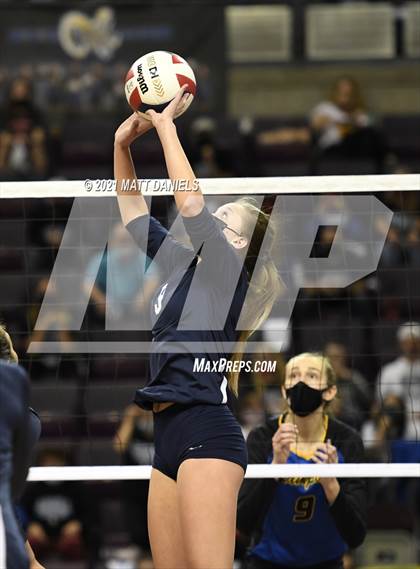 Thumbnail 3 in Rampart vs. Ralston Valley (CHSAA 5A Semifinal) photogallery.