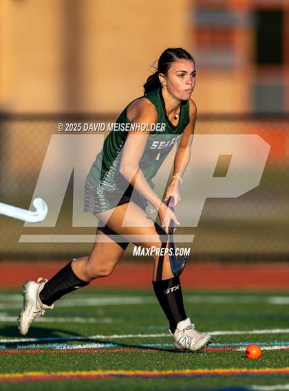 Thumbnail 1 in South Side @ Seaford (NYSPHSAA Section VIII Class B Quarterfinal) photogallery.