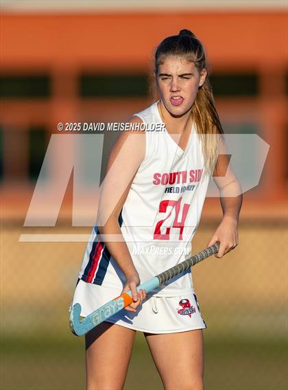 Thumbnail 2 in South Side @ Seaford (NYSPHSAA Section VIII Class B Quarterfinal) photogallery.