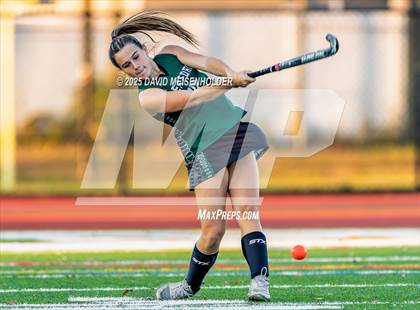 Thumbnail 3 in South Side @ Seaford (NYSPHSAA Section VIII Class B Quarterfinal) photogallery.