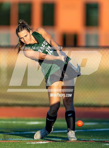 Thumbnail 1 in South Side @ Seaford (NYSPHSAA Section VIII Class B Quarterfinal) photogallery.