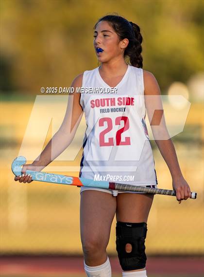 Thumbnail 2 in South Side @ Seaford (NYSPHSAA Section VIII Class B Quarterfinal) photogallery.