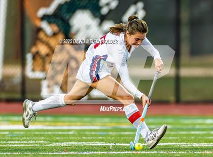 Thumbnail 2 in South Side @ Seaford (NYSPHSAA Section VIII Class B Quarterfinal) photogallery.