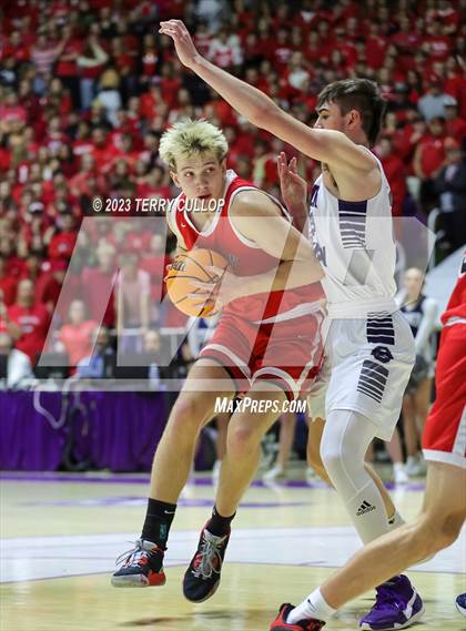 Thumbnail 2 in Corner Canyon vs. American Fork (UHSAA 6A Final) photogallery.