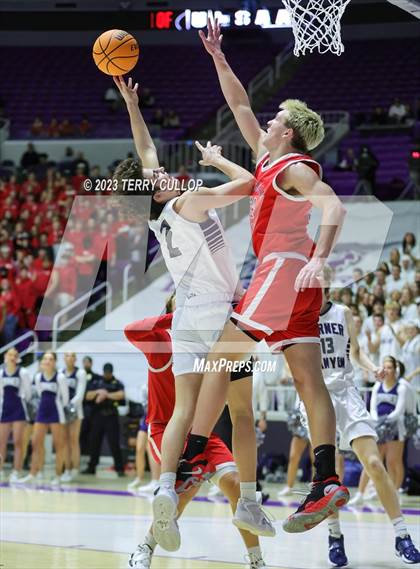 Thumbnail 2 in Corner Canyon vs. American Fork (UHSAA 6A Final) photogallery.