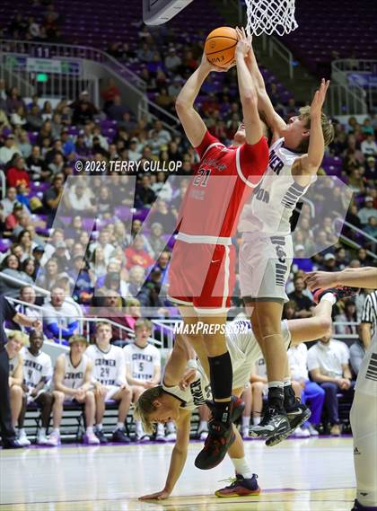 Thumbnail 3 in Corner Canyon vs. American Fork (UHSAA 6A Final) photogallery.