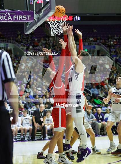 Thumbnail 3 in Corner Canyon vs. American Fork (UHSAA 6A Final) photogallery.