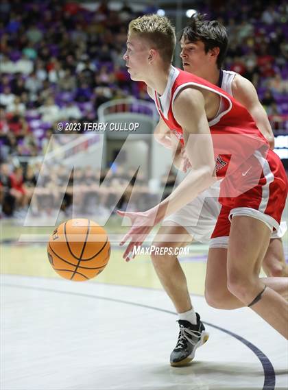 Thumbnail 2 in Corner Canyon vs. American Fork (UHSAA 6A Final) photogallery.