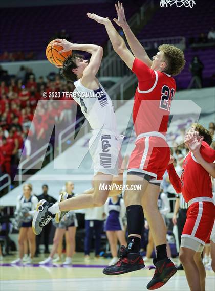 Thumbnail 3 in Corner Canyon vs. American Fork (UHSAA 6A Final) photogallery.