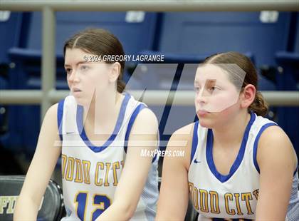 Thumbnail 3 in Dodd City vs Newcastle (UIL 1A Basketball Regional Finals) photogallery.