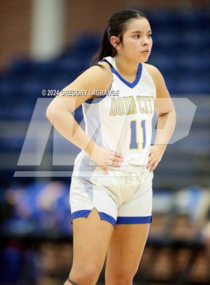 Thumbnail 3 in Dodd City vs Newcastle (UIL 1A Basketball Regional Finals) photogallery.