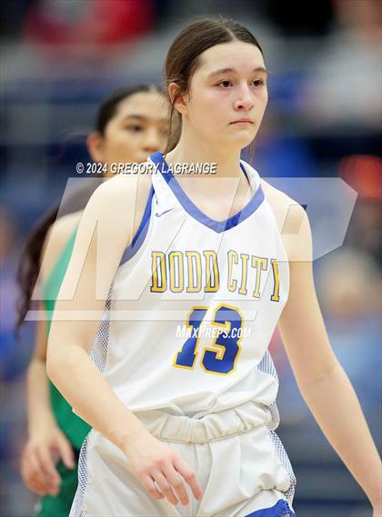 Thumbnail 2 in Dodd City vs Newcastle (UIL 1A Basketball Regional Finals) photogallery.