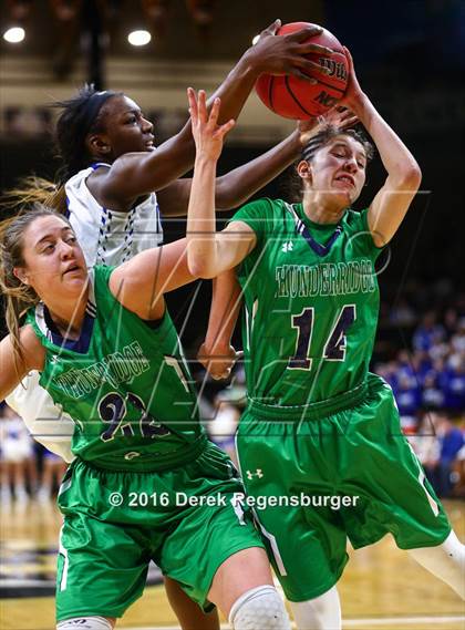 Thumbnail 1 in ThunderRidge vs Grandview (CHSAA 5A Semifinal) photogallery.