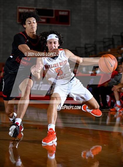 Thumbnail 2 in Orange Lutheran vs. Rolling Hills Prep (Mater Dei Extravaganza) photogallery.