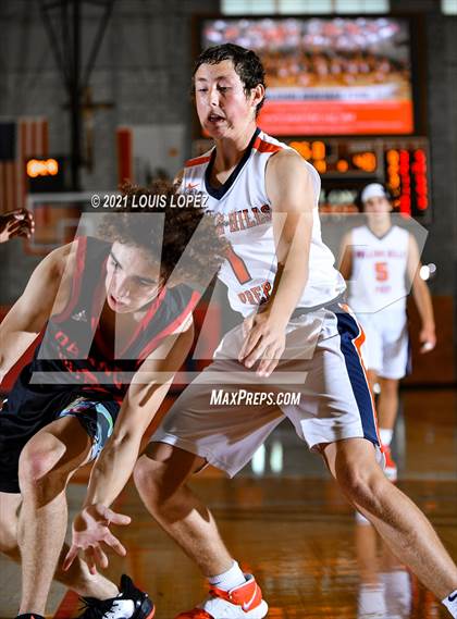 Thumbnail 2 in Orange Lutheran vs. Rolling Hills Prep (Mater Dei Extravaganza) photogallery.