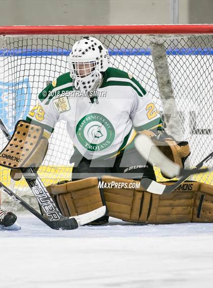 Thumbnail 2 in West Seneca East vs. West Seneca West photogallery.