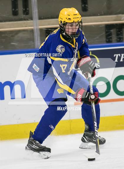 Thumbnail 3 in West Seneca East vs. West Seneca West photogallery.