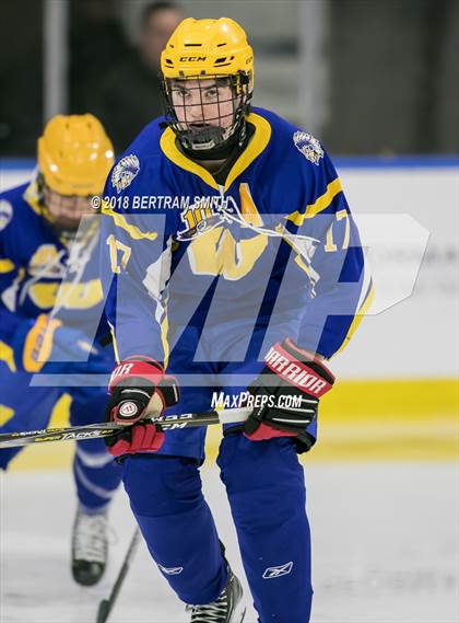 Thumbnail 2 in West Seneca East vs. West Seneca West photogallery.