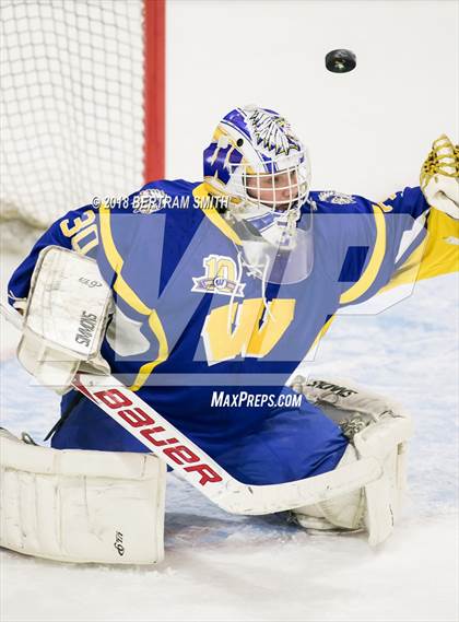 Thumbnail 3 in West Seneca East vs. West Seneca West photogallery.