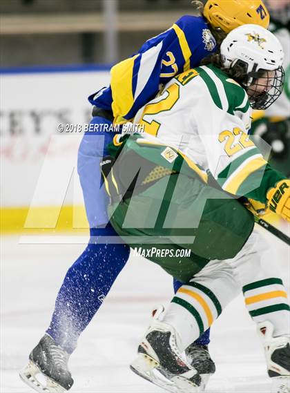 Thumbnail 3 in West Seneca East vs. West Seneca West photogallery.