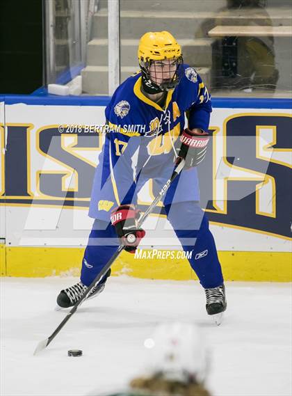 Thumbnail 2 in West Seneca East vs. West Seneca West photogallery.