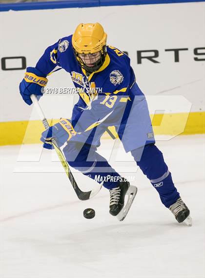 Thumbnail 3 in West Seneca East vs. West Seneca West photogallery.