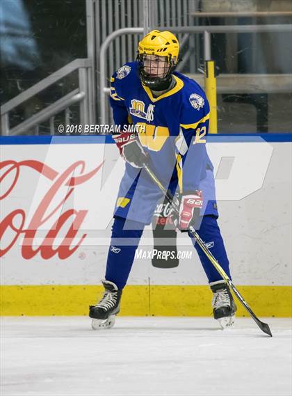Thumbnail 1 in West Seneca East vs. West Seneca West photogallery.