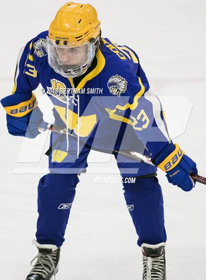 Thumbnail 1 in West Seneca East vs. West Seneca West photogallery.