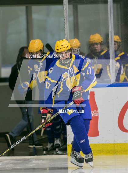 Thumbnail 2 in West Seneca East vs. West Seneca West photogallery.