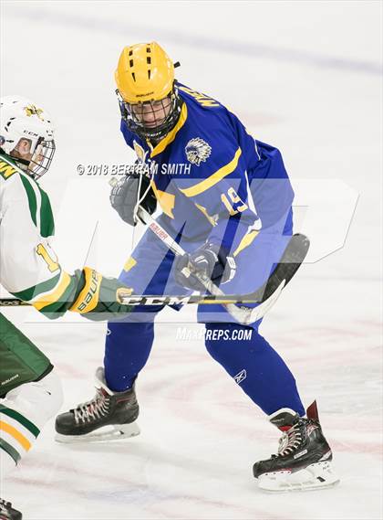 Thumbnail 2 in West Seneca East vs. West Seneca West photogallery.