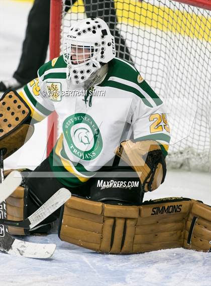 Thumbnail 3 in West Seneca East vs. West Seneca West photogallery.