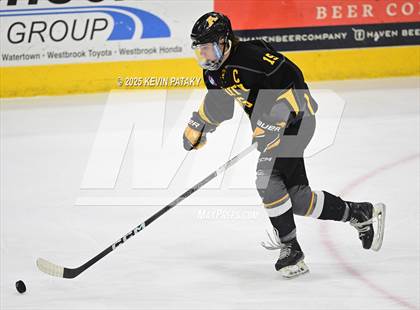 Thumbnail 2 in Amity Regional vs. Cheshire (CIAC DII Semifinal) photogallery.