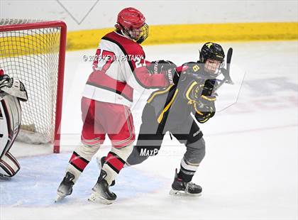 Thumbnail 2 in Amity Regional vs. Cheshire (CIAC DII Semifinal) photogallery.
